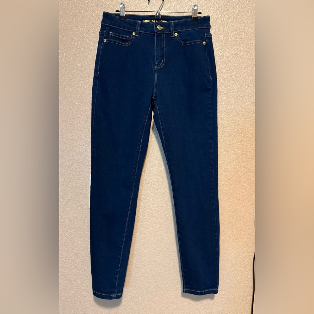 Michael Kors, Skinny Jeans In Dark Blue Denim.